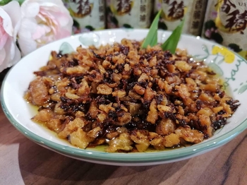 Image Xiang Ji Crispy Shredded Cabbage with Oil 香积香脆油 250grams