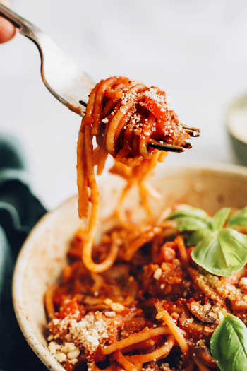 Image Veggie Spaghetti with Italian Meatball