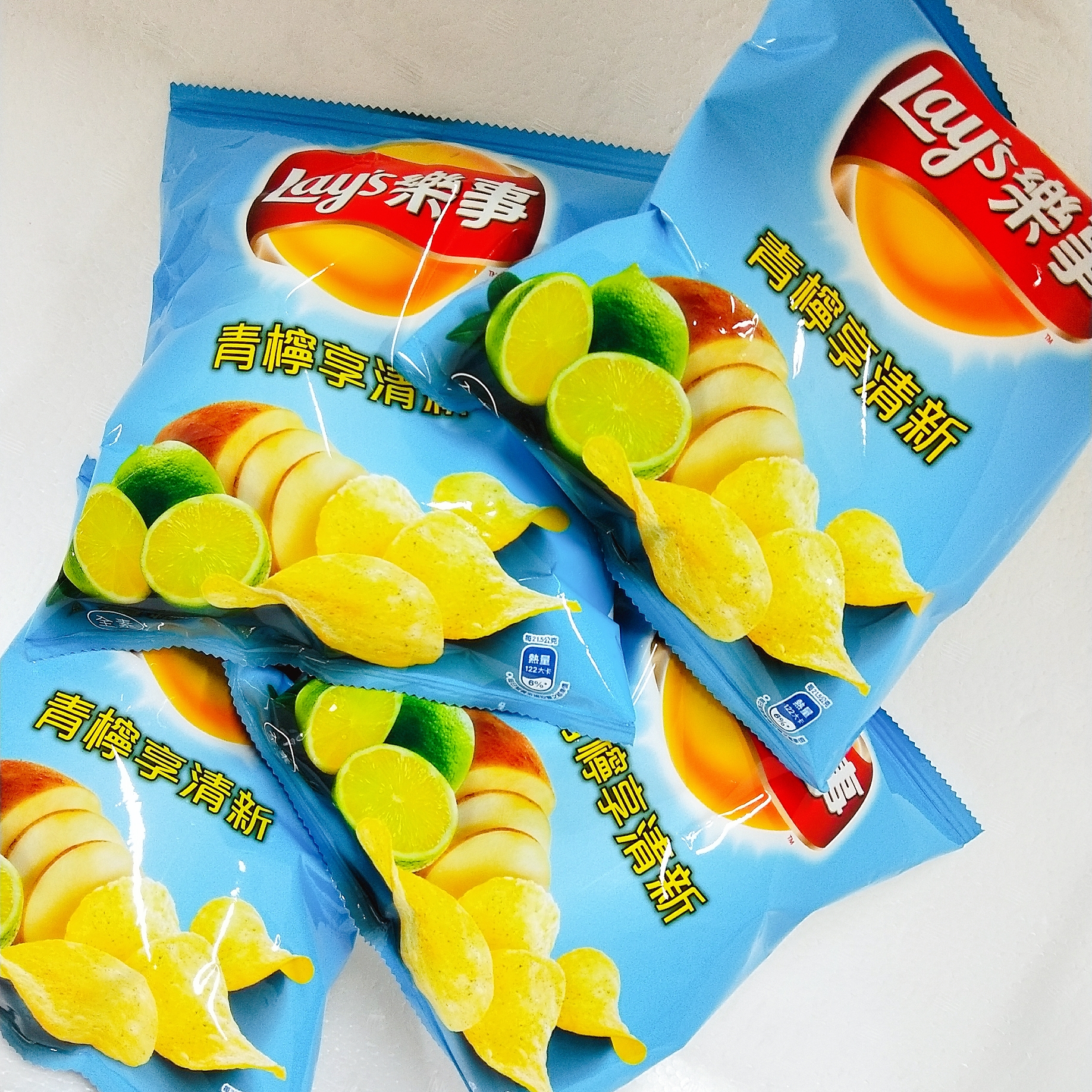 Image Lay's Lemon Potato Chip 凯式 - 乐事青柠享清新 43 grams